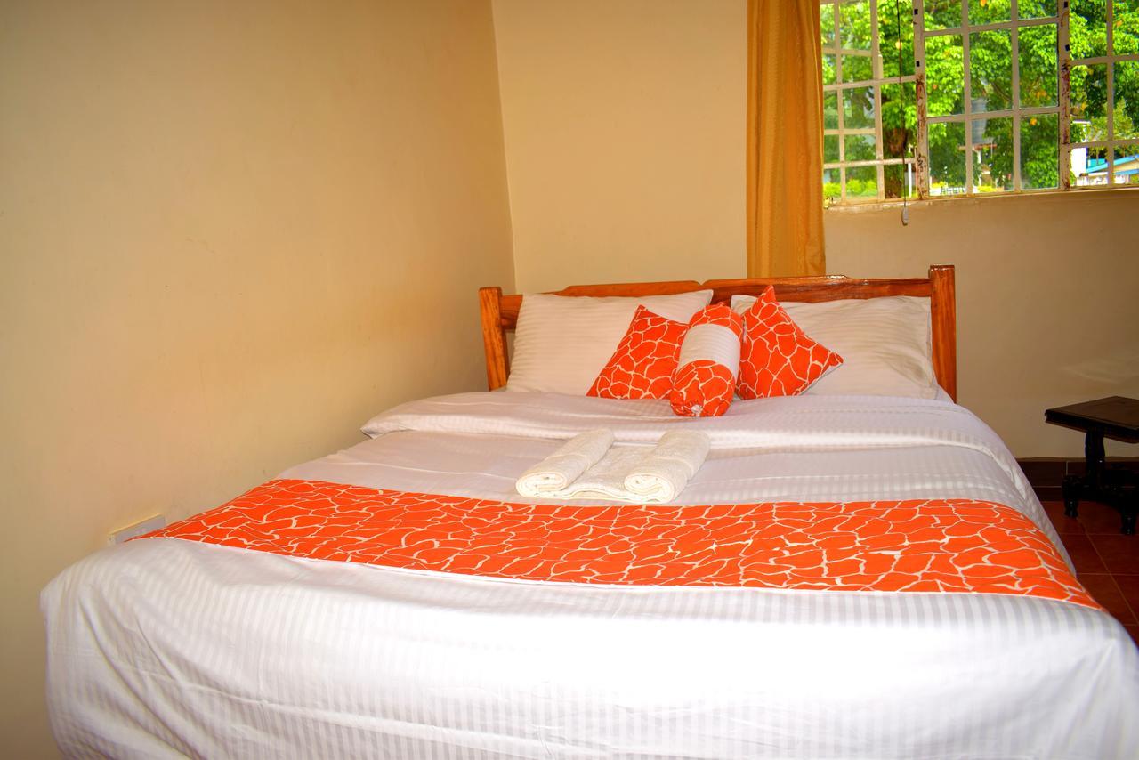 Sheywe Hotel Kakamega Bagian luar foto
