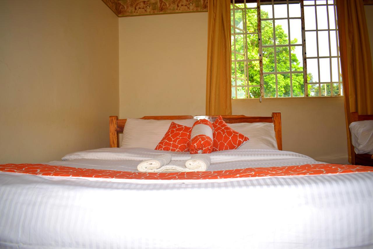 Sheywe Hotel Kakamega Bagian luar foto